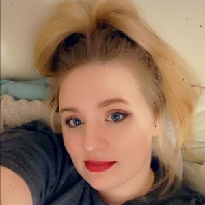 Meet your Posher, Savanah